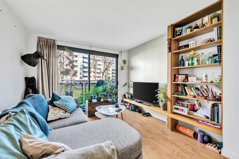1 bedroom apartment to rent, Montana Building, Deals Gateway, Lewisham, SE13