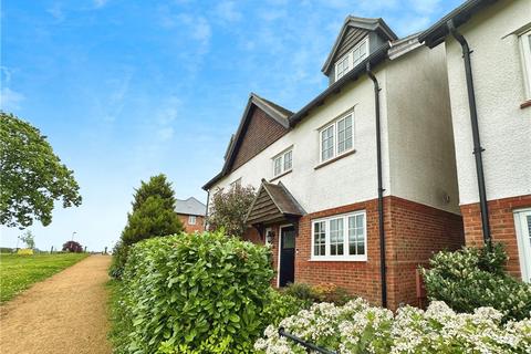 4 bedroom semi-detached house for sale, Trenchard Close, Waterlooville, Hampshire