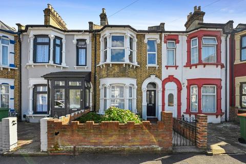 1 bedroom flat for sale, St. Georges Road, London E7