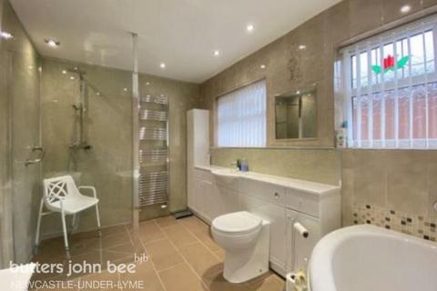 2 bedroom detached bungalow for sale, Clermont Avenue, Stoke-On-Trent