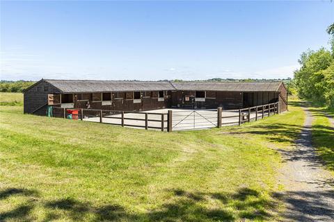 5 bedroom equestrian property for sale, Weedon, Buckinghamshire