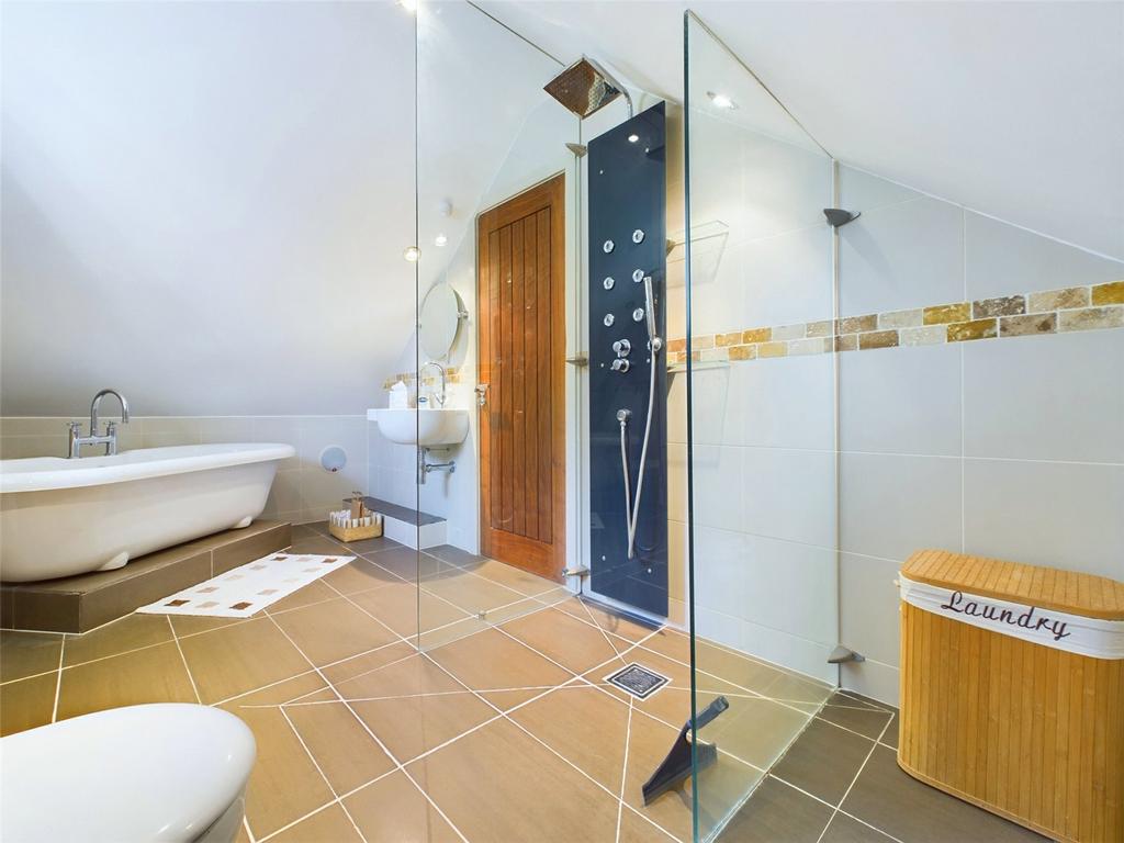 Ensuite