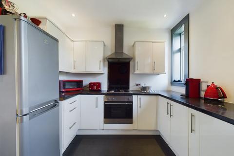 2 bedroom flat for sale, Stuart Terrace, Bathgate, West Lothian, EH48