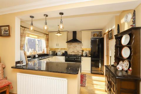 9 Ash Tree Close, Chesterfield, S40 1RZ