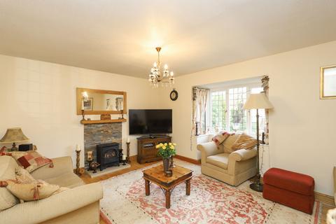 9 Ash Tree Close, Chesterfield, S40 1RZ