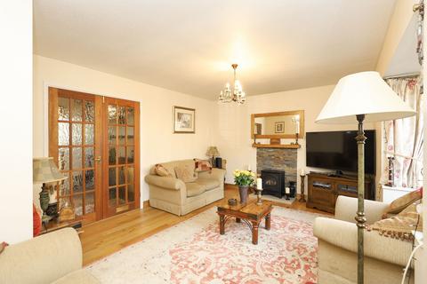 9 Ash Tree Close, Chesterfield, S40 1RZ