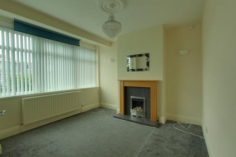 3 bedroom semi-detached house to rent, Cumberland Avenue, Thornton-Cleveleys FY5