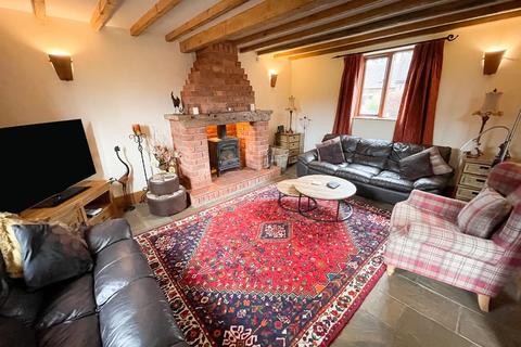 3 bedroom cottage to rent, Glebe Barn, Stone, Kidderminster