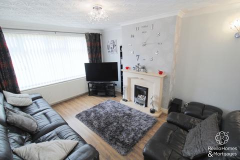 35 Ashley Close, Rochdale, OL11 3EP
