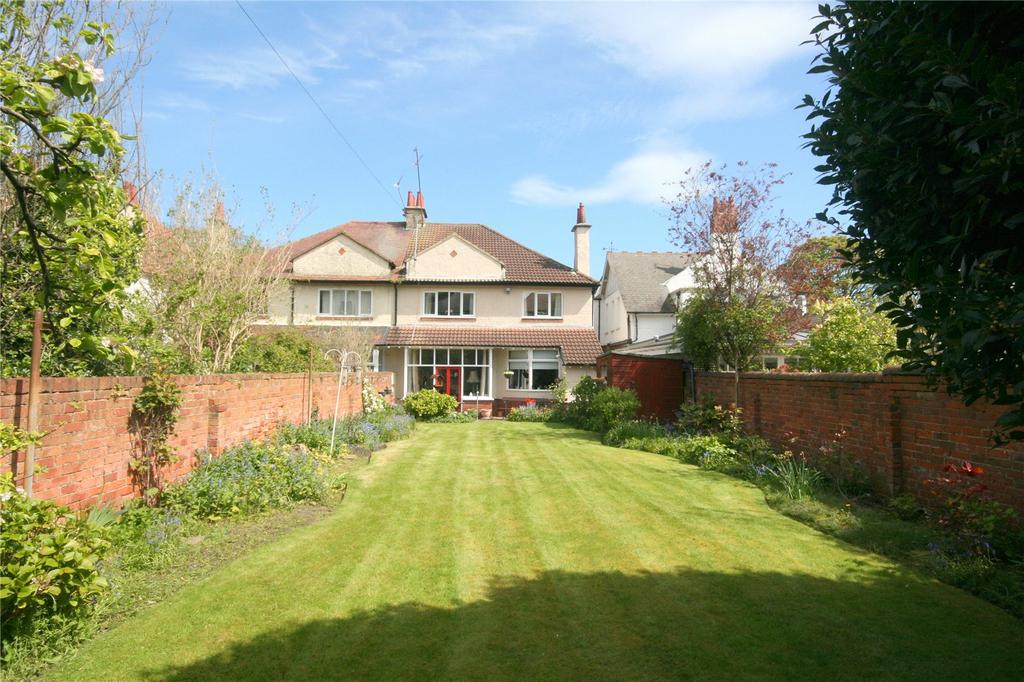 Rear Garden (2)