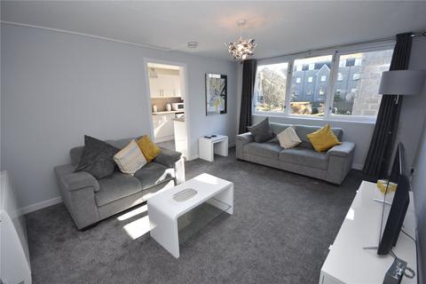 2 bedroom flat to rent, Richmond Court, Rosemount, Aberdeen, Aberdeen, AB25