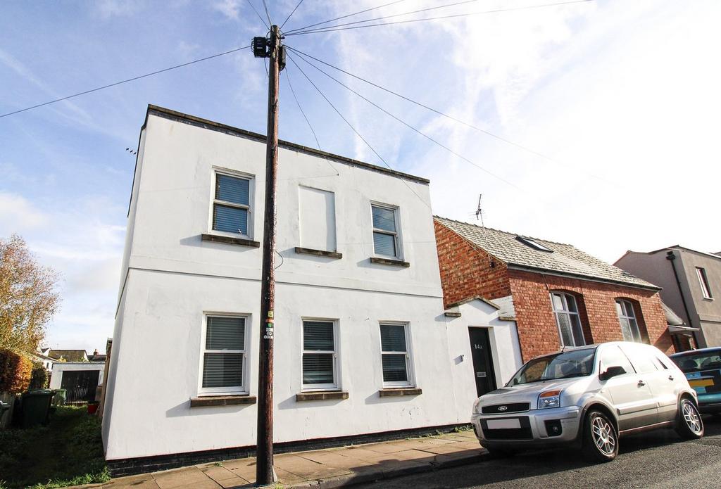 Moorend Street, Leckhampton... 2 bed detached house for sale £395,000