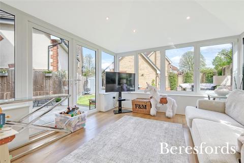 47 Poplar Drive, Hutton, Brentwood, CM13 1YU