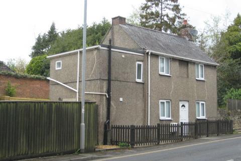 2 bedroom detached house to rent, Ilchester Road, Yeovil BA21
