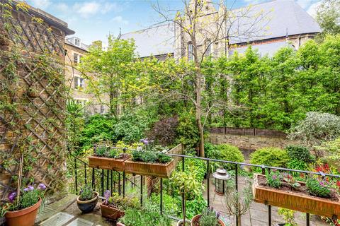 2 bedroom apartment for sale, Lower Addison Gardens, Kensington, London, W14