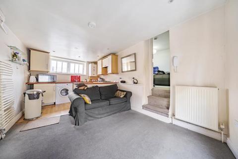 1 bedroom flat for sale, Bicester,  Oxfordshire,  OX26