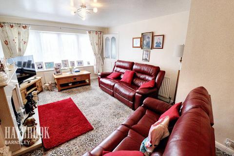 3 bedroom semi-detached house for sale, East Street, South Hiendley