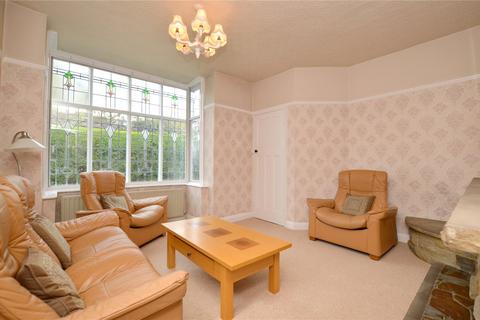 3 bedroom bungalow for sale, Crawshaw Gardens, Pudsey, West Yorkshire