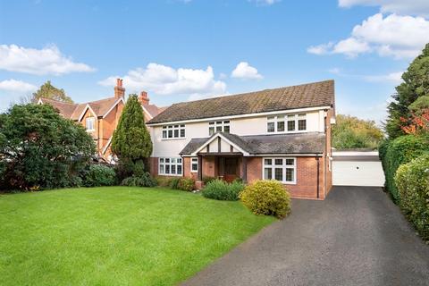 4 bedroom detached house for sale, Grove Road, Knowle, B93