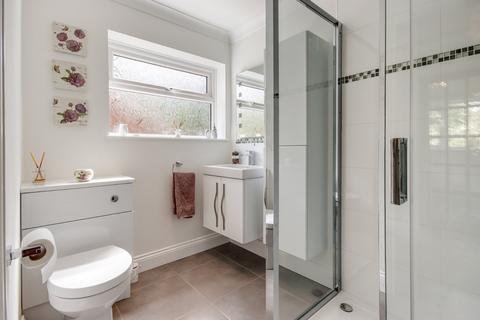 8 Beechlands Close, Hartley, Longfield, DA3 8AB