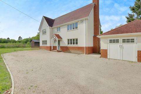 5 bedroom detached house to rent, Rectory Road, Hockley, SS5