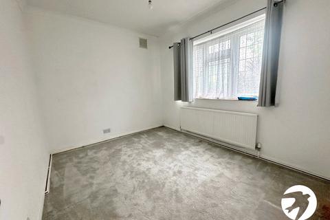 2 bedroom flat for sale, Gavestone Road, Lee, London, SE12