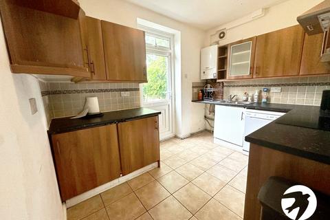160 Gavestone Road, London, SE12 9BH