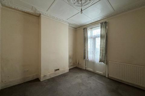 3 bedroom semi-detached house for sale, 39 Vicarage Road, Tottenham, London, N17 0BB