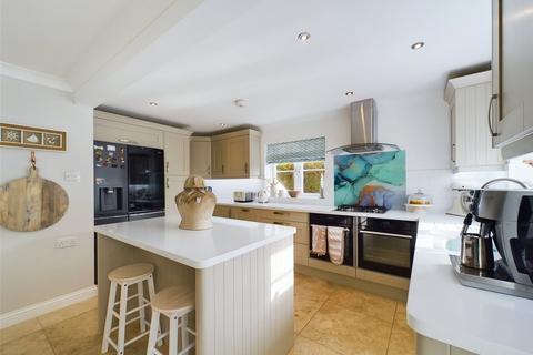 2 Barnfield Park, Stratton, Bude, EX23 9BQ