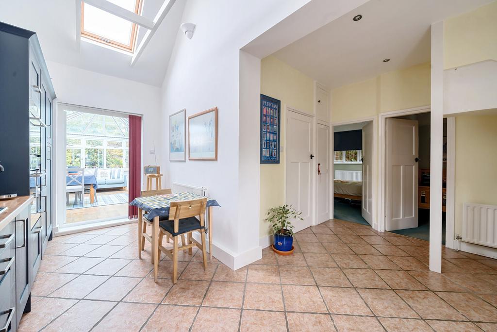 Kitchen/Breakfast