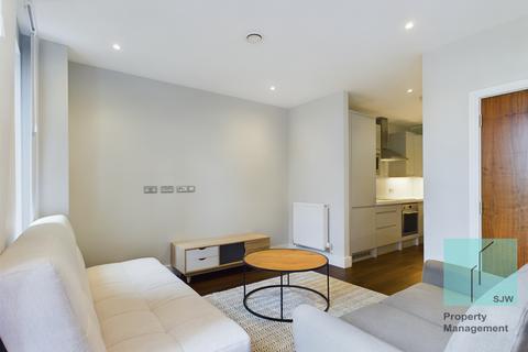 1 bedroom apartment to rent, Avalon Point, London E14