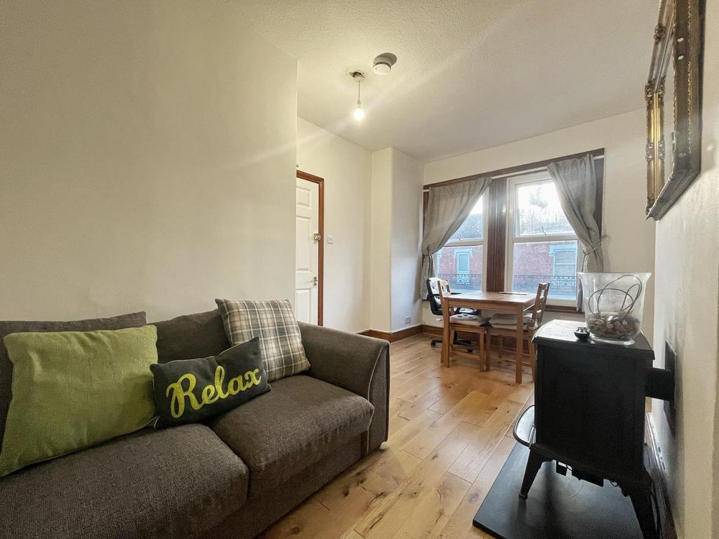 Four Bedroom Flat to Rent