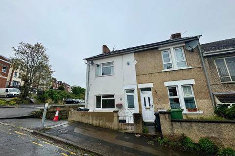 2 bedroom end of terrace house for sale, Swindon,  Wiltshire,  SN1
