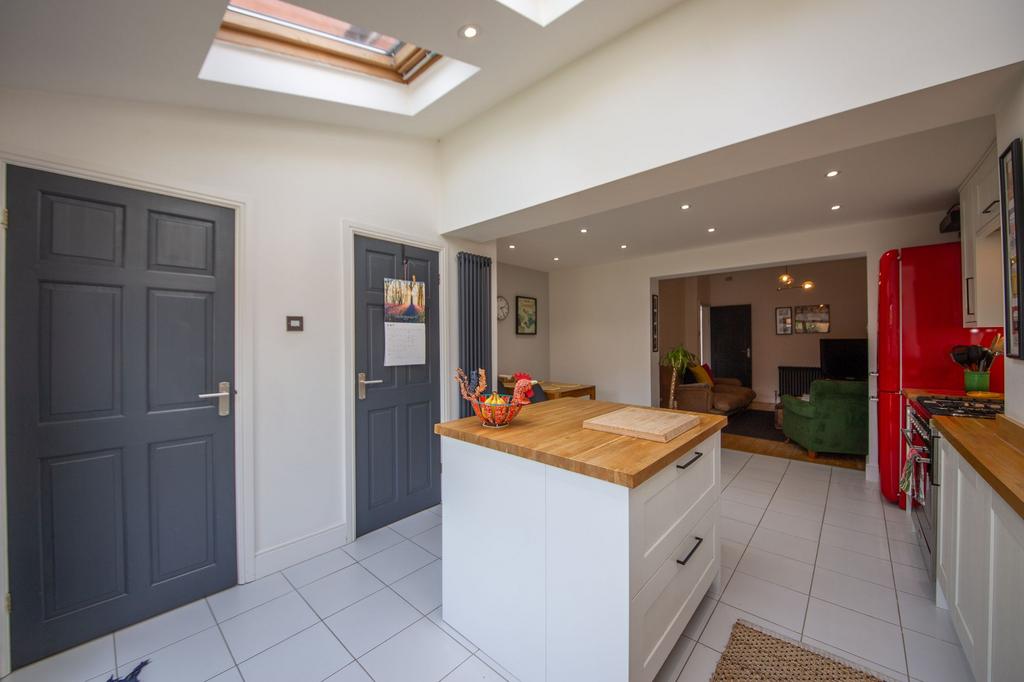 Kitchen/Dining room