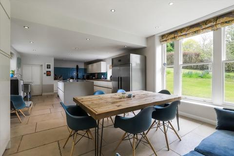 undefined, Petersfield Road, Ropley, Alresford, Hampshire, SO24.