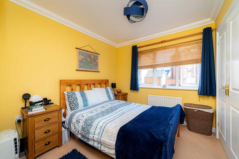 2 bedroom flat for sale, Sullivan Close, Canterbury, CT1