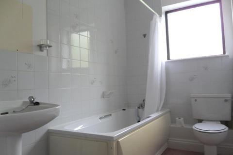 2 bedroom apartment to rent, William Nichols Court Huntly Grove, Peterborough PE1