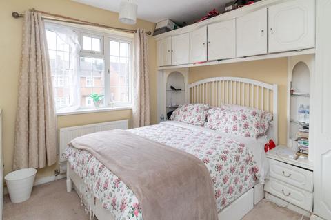 undefined, Meadfield, Edgware, HA8