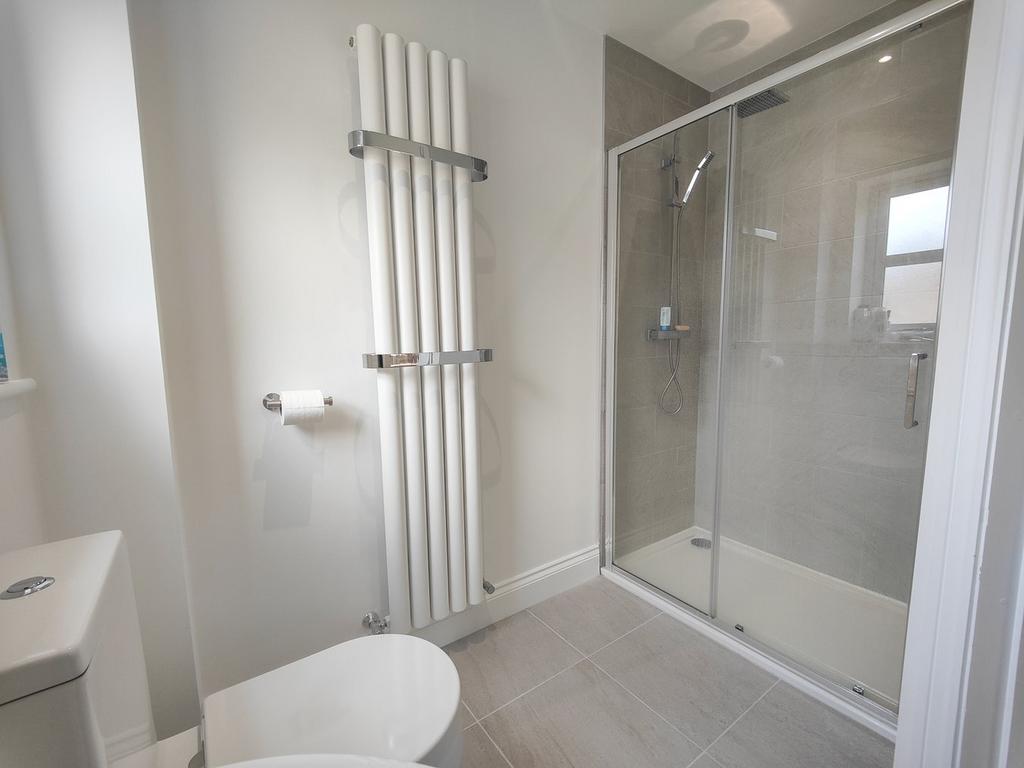 En-suite to Bedroom 1