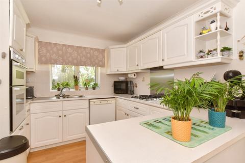3 bedroom chalet for sale, Youngwoods Way, Sandown, Isle of Wight