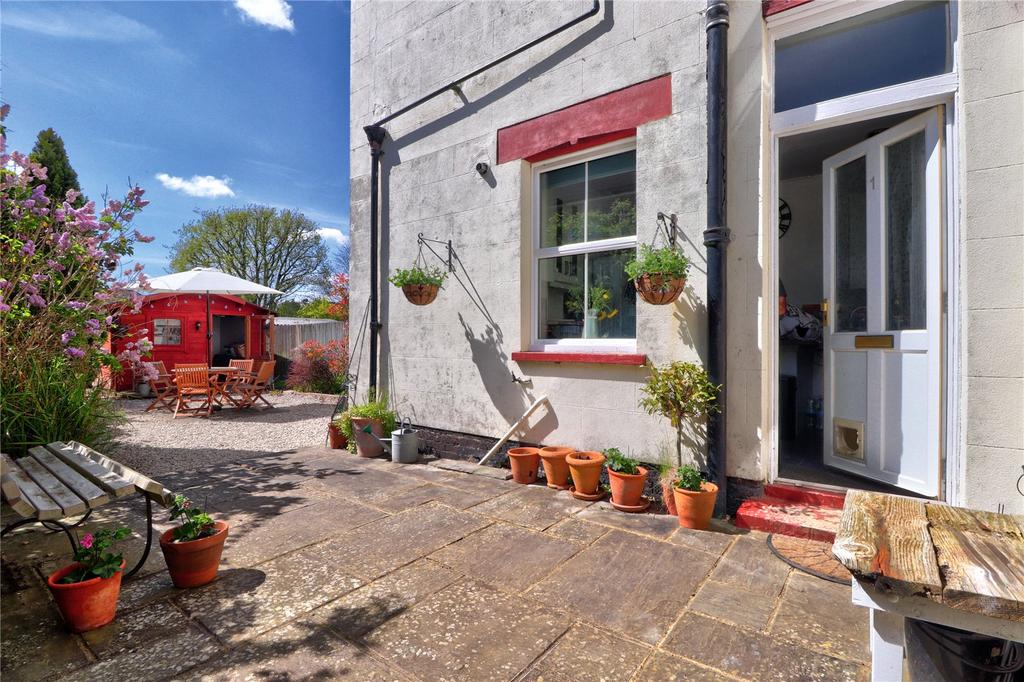 Petworth Road, Witley, Godalming... 1 bed for sale £300,000