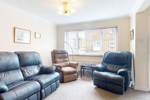 3 bedroom terraced house for sale, Brempsons, Basildon, Essex, SS14