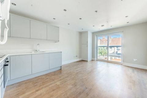 1 bedroom flat to rent, Norbury Court Road, Norbury, London, SW16