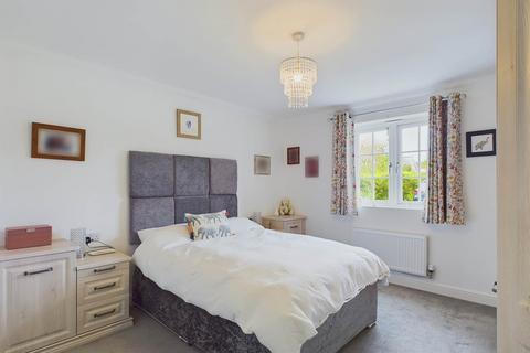 17 Chapel Meadow, Callington, PL17 7FX
