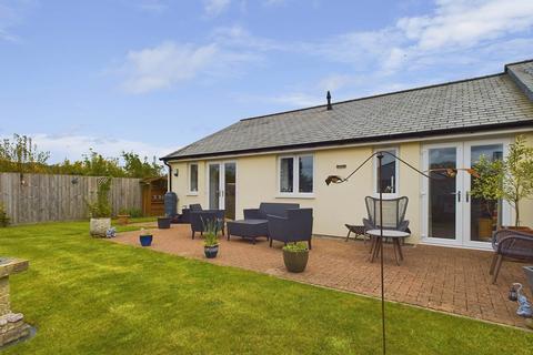 17 Chapel Meadow, Callington, PL17 7FX