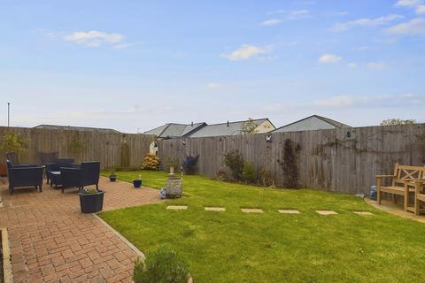 17 Chapel Meadow, Callington, PL17 7FX