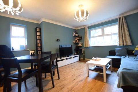 2 bedroom apartment to rent, Babbage Way, Bracknell, Berkshire, RG12