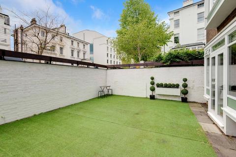 2 bedroom apartment for sale, Buckland Crescent, London