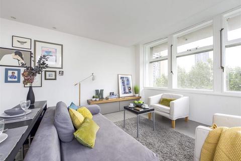 1 bedroom flat to rent, Apartment 267, Metro Central Heights 119 Newington Causeway , London