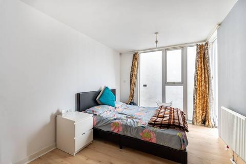 2 bedroom flat for sale, Elm Road, Wembley, HA9